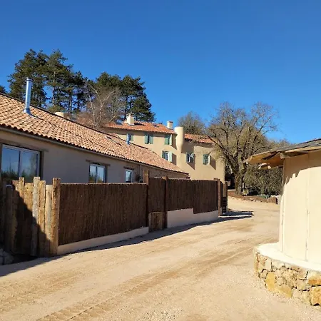 Domaine De Servieres - Grand Hébergement de vacances Le Caylar
